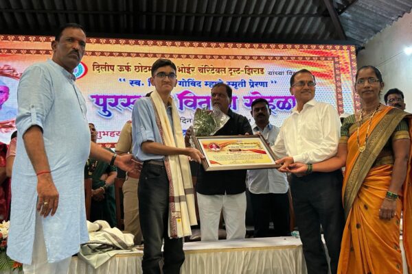 झिराड येथे गुणवंत विद्यार्थ्यांचा प्रेरणादायी सन्मान